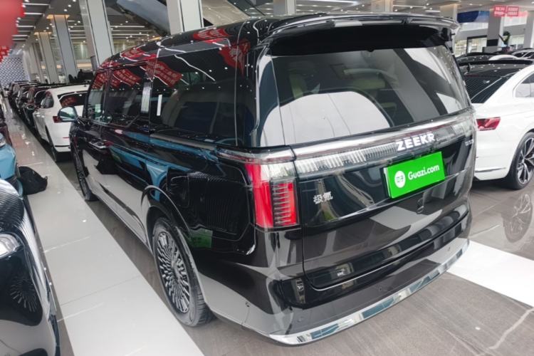 Used Zeekr 009 2024 7-Seater Walk-Through Version Four-Wheel Drive 108 kWh Rear Left 45 Deg