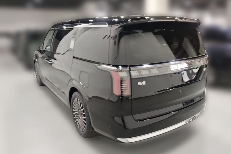 Used Zeekr 009 2024 7-Seater Walk-Through Version Four-Wheel Drive 108 kWh Rear Left 45 Deg