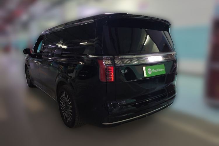 Used Zeekr 009 2024 7-Seater Aisle Version 108 kWh Rear Left 45 Deg