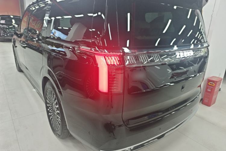 Used Zeekr 009 2024 7-Seater Walk-Through Version Four-Wheel Drive 108 kWh Rear Left 45 Deg
