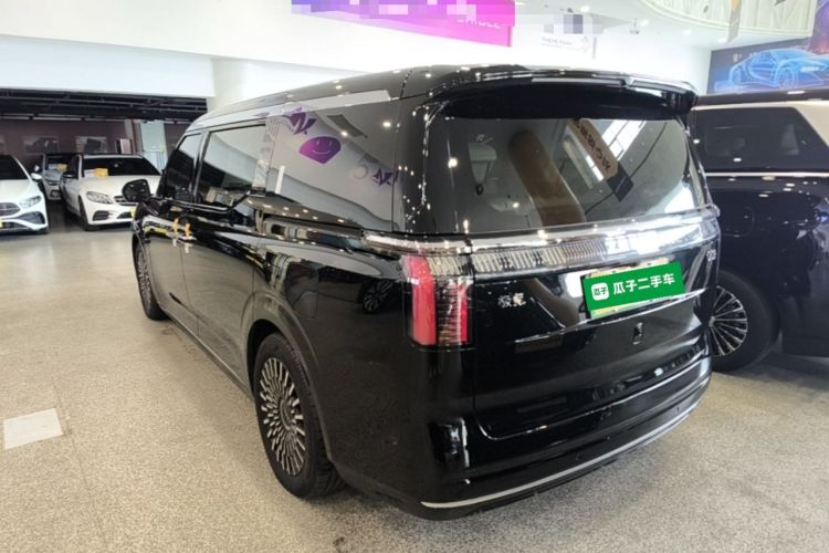 Used Zeekr 009 2024 Six-Seat Executive Version 4WD 108 kWh Rear Left 45 Deg