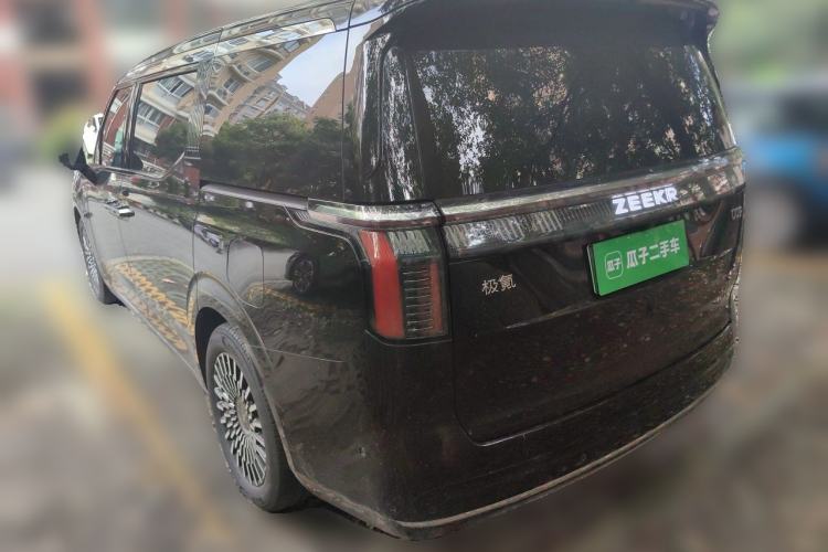 Used Zeekr 009 2024 7-Seater Walk-Through Version Four-Wheel Drive 108 kWh Rear Left 45 Deg