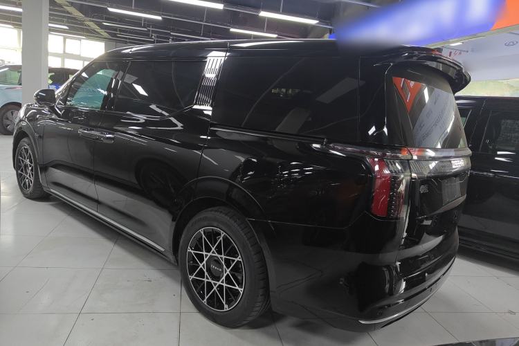 Used Zeekr 009 2024 7-Seater Aisle Version 108 kWh Rear Left 45 Deg