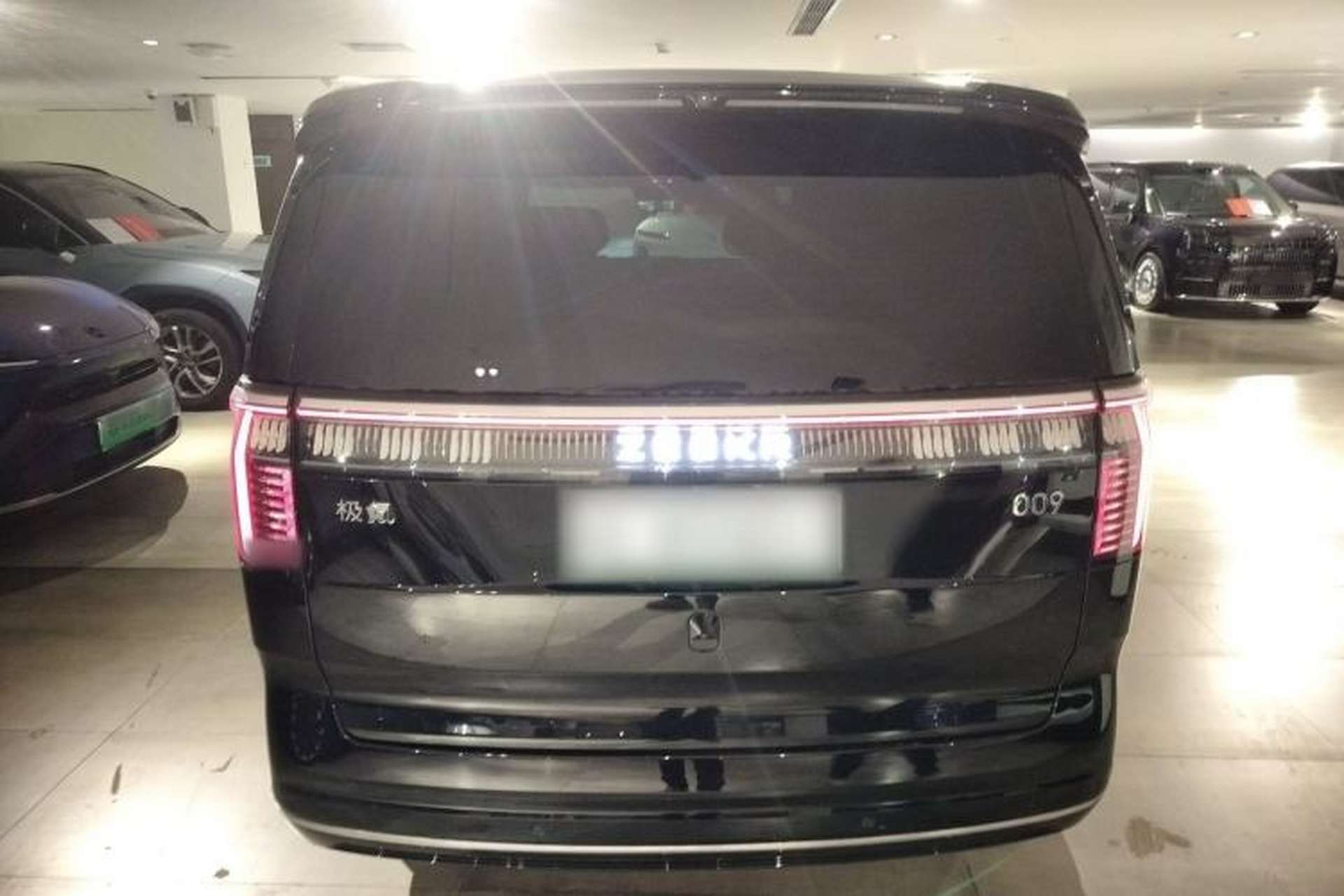 Used Zeekr 009 2024 7-Seater Aisle Version 108 kWh Rear