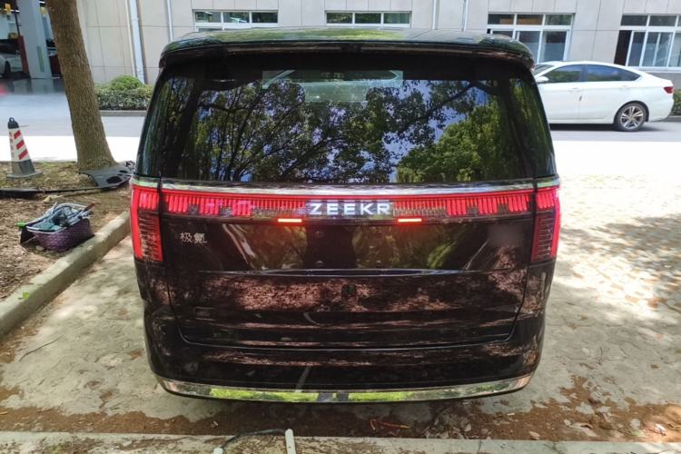 Used Zeekr 009 2024 Six-Seat Executive Version 4WD 108 kWh Rear