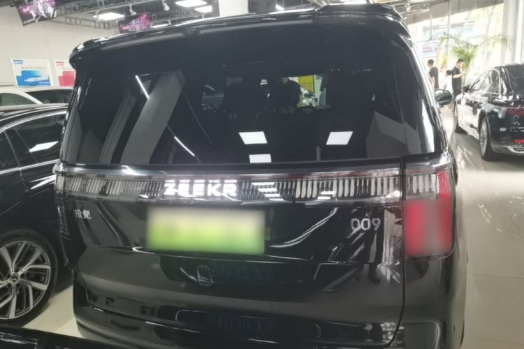 Used Zeekr 009 2024 Six-Seat Executive Version 4WD 108 kWh Rear