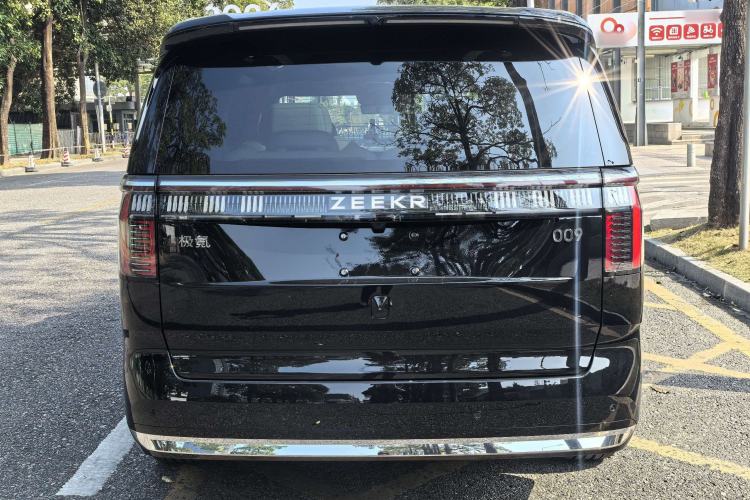 Used Zeekr 009 2024 Six-Seat Executive Version 4WD 108 kWh Rear