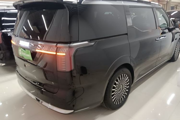 Used Zeekr 009 2024 Six-Seat Executive Version 4WD 108 kWh Rear Right 45 Deg