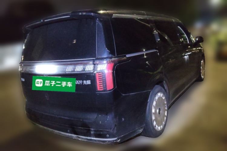 Used Zeekr 009 2024 GAC Trumpchi Rear Right 45 Deg