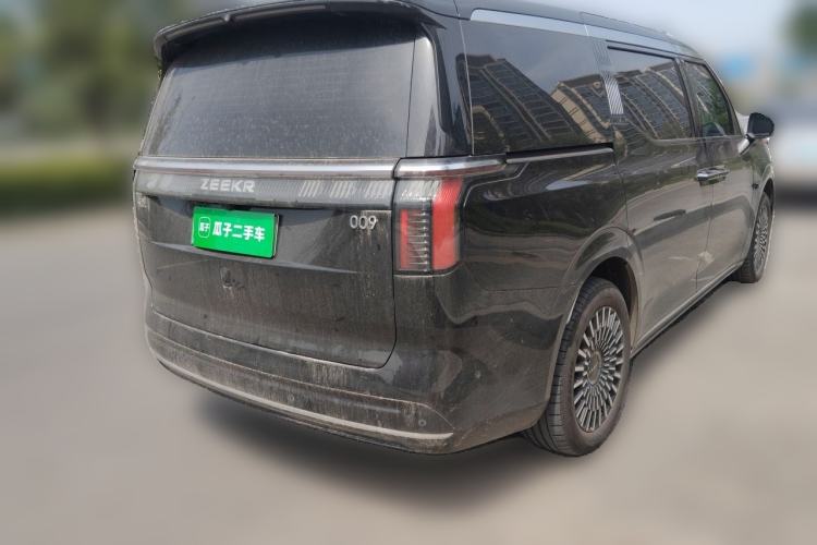 Used Zeekr 009 2024 7-Seater Walk-through Version 4WD 140 kWh Rear Right 45 Deg