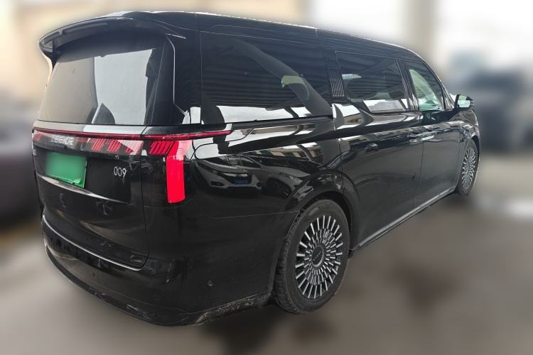 Used Zeekr 009 2024 Six-Seat Executive Version 4WD 108 kWh Rear Right 45 Deg