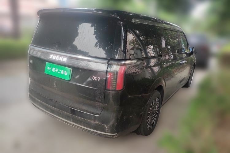 Used Zeekr 009 2024 Six-Seat Executive Version 4WD 108 kWh Rear Right 45 Deg