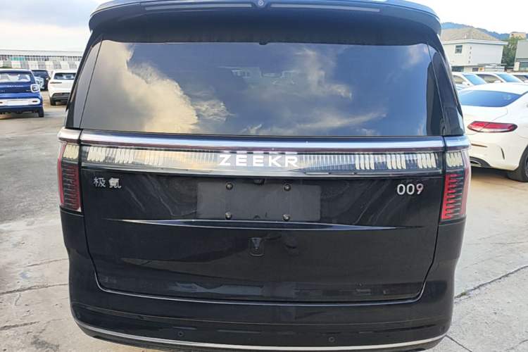 Used Zeekr 009 2024 7-Seater Aisle Version 108 kWh Rear