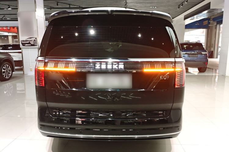 Used Zeekr 009 2024 Six-Seat Executive Version 4WD 108 kWh Rear