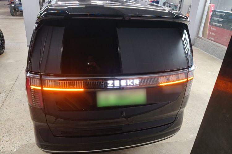 Used Zeekr 009 2024 GAC Trumpchi Rear