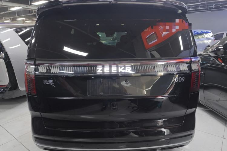 Used Zeekr 009 2024 7-Seater Aisle Version 108 kWh Rear
