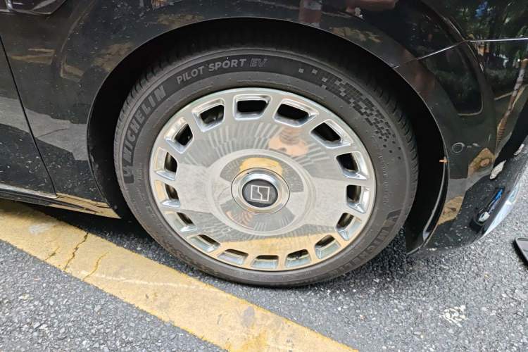 Used Zeekr 009 2024 GAC Trumpchi Right Front Wheel Hub