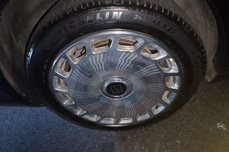 Used Zeekr 009 2024 GAC Trumpchi Right Rear Wheel Hub