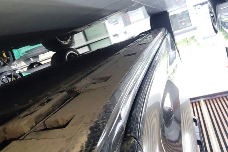 Used Zeekr 009 2024 GAC Trumpchi Right Side Sill
