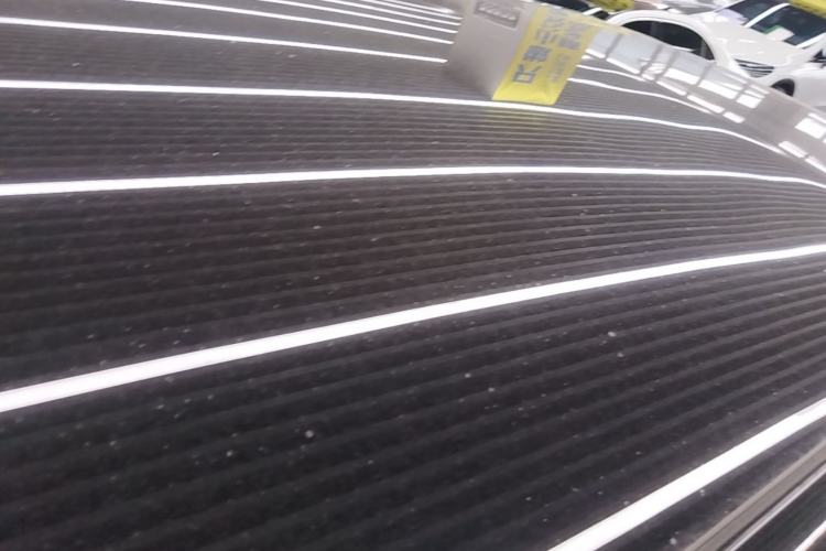 Used Zeekr 009 2024 7-Seater Aisle Version 108 kWh Roof