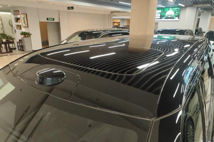 Used Zeekr 009 2024 7-Seater Aisle Version 108 kWh Roof