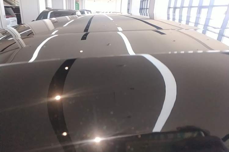 Used Zeekr 009 2024 7-Seater Aisle Version 108 kWh Roof