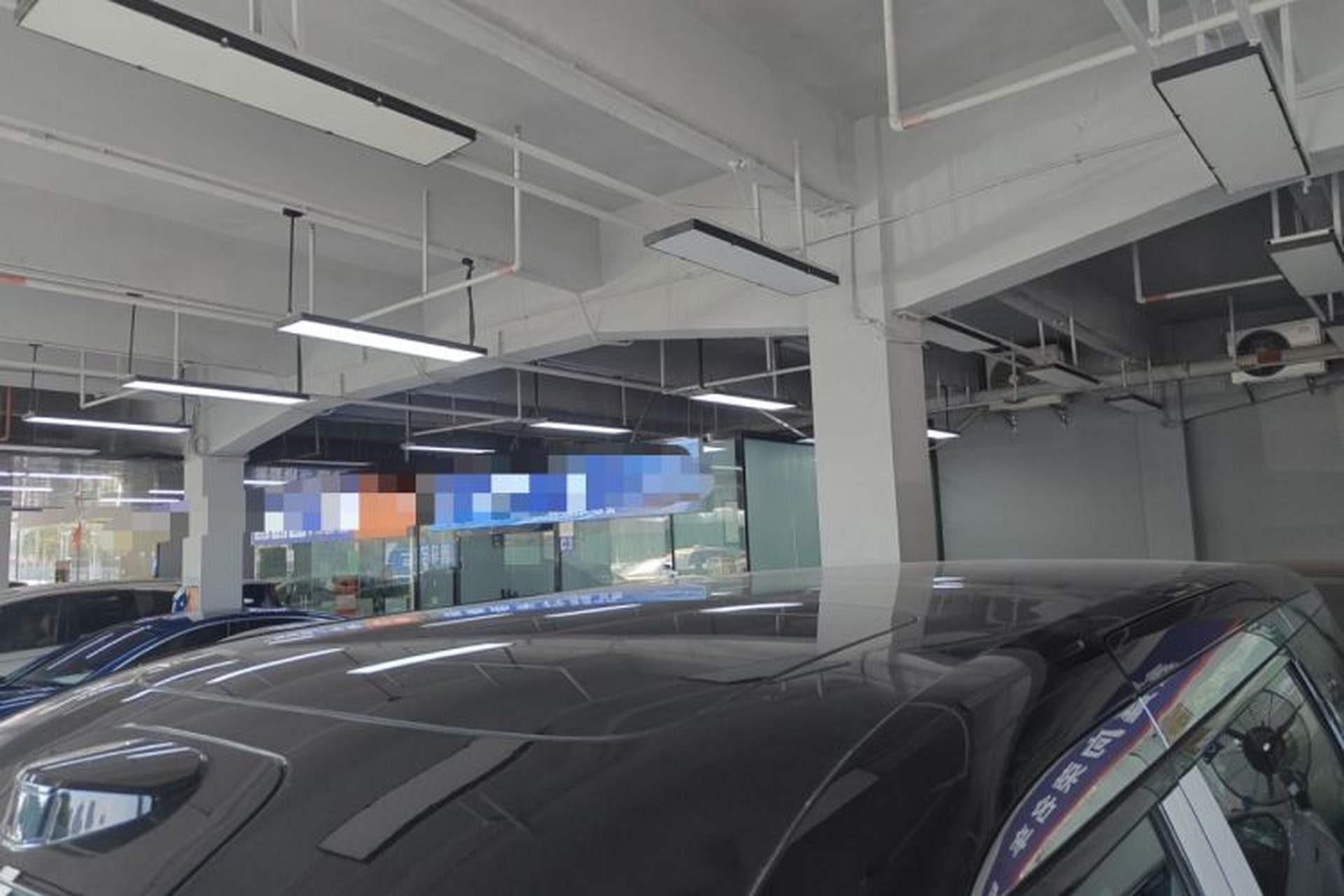 Used Zeekr 009 2024 7-Seater Aisle Version 108 kWh Roof