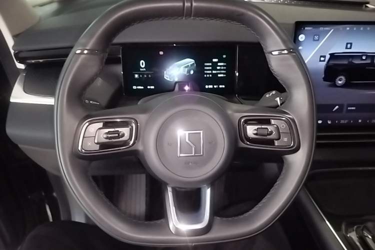 Used Zeekr 009 2024 GAC Trumpchi Steering Wheel