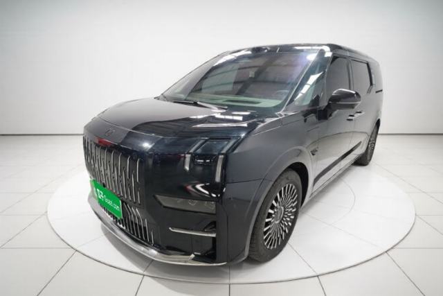 Used Zeekr 009 2024 7-Seater Walk-Through Version Four-Wheel Drive 108 kWh