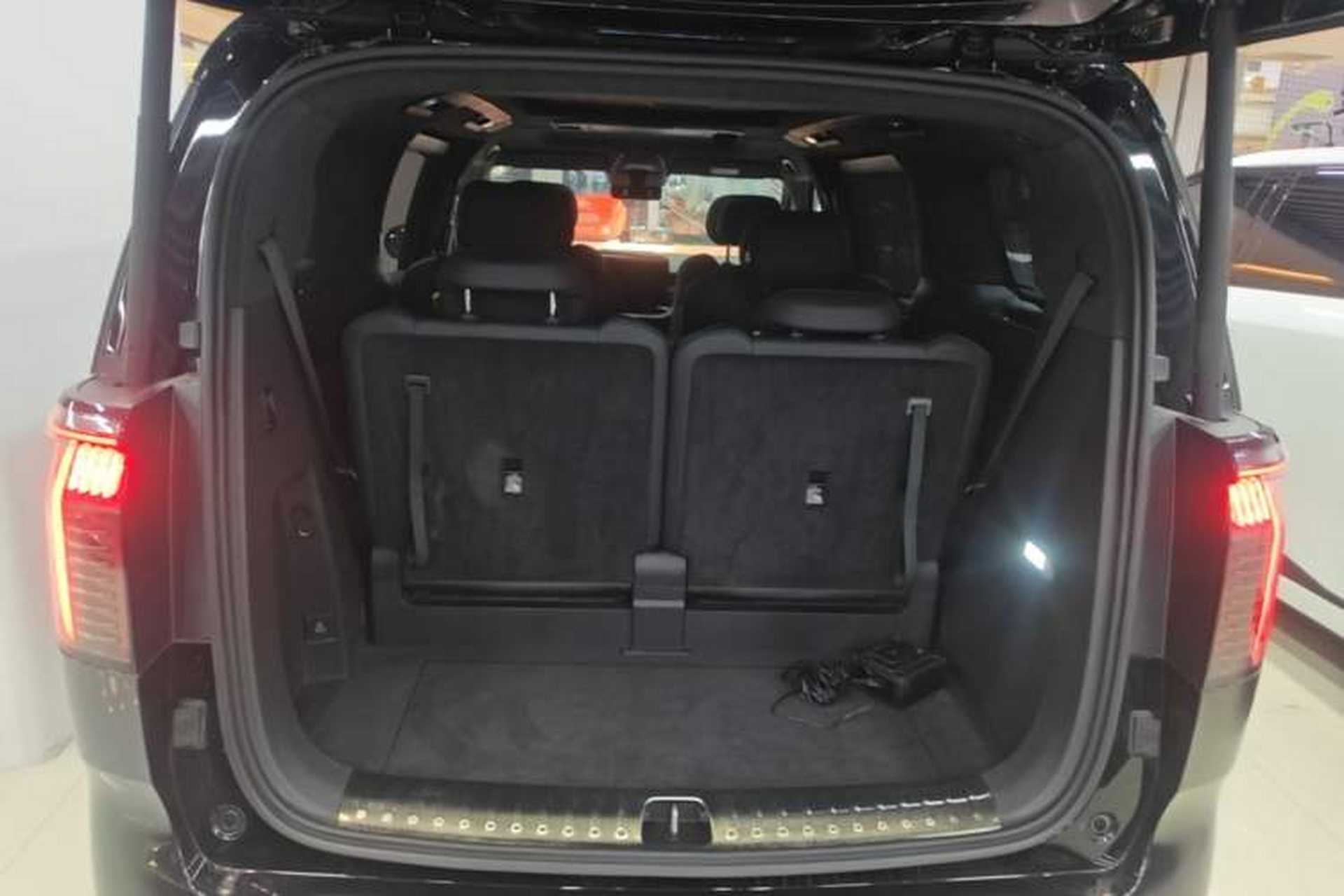 Used Zeekr 009 2024 Six-Seat Executive Version 4WD 108 kWh Trunk
