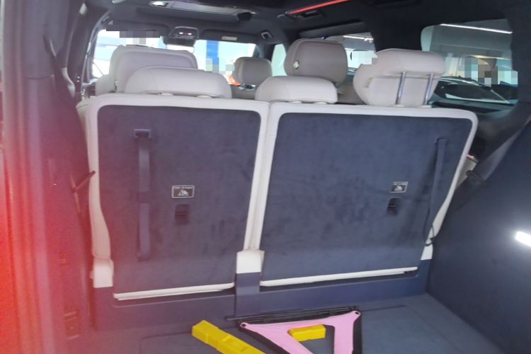 Used Zeekr 009 2024 7-Seater Walk-Through Version Four-Wheel Drive 108 kWh Trunk