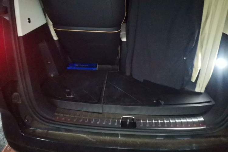 Used Zeekr 009 2024 GAC Trumpchi Trunk