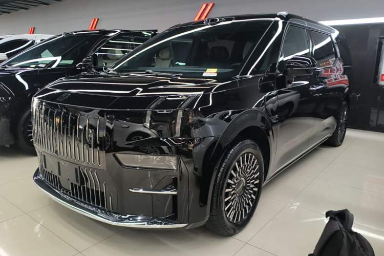 Zeekr 009 2024 Six-Seat Executive Version 4WD 108 kWh