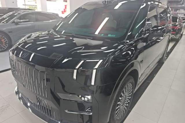 Used Zeekr 009 2024 7-Seater Walk-Through Version Four-Wheel Drive 108 kWh