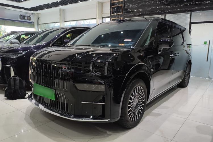 Zeekr 009 2024 7-Seater Walk-Through Version Four-Wheel Drive 108 kWh