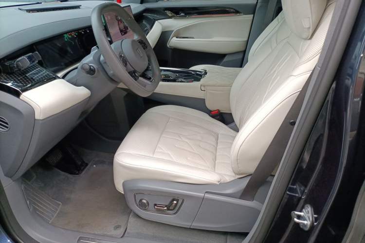 Used Zeekr 009 2024 7-Seater Walk-Through Version Four-Wheel Drive 108 kWh Left Front Seat