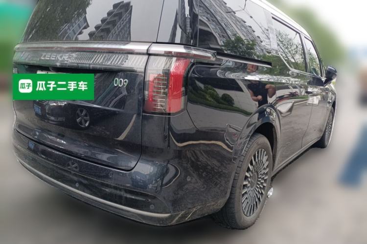 Used Zeekr 009 2024 7-Seater Walk-Through Version Four-Wheel Drive 108 kWh Rear Right 45 Deg