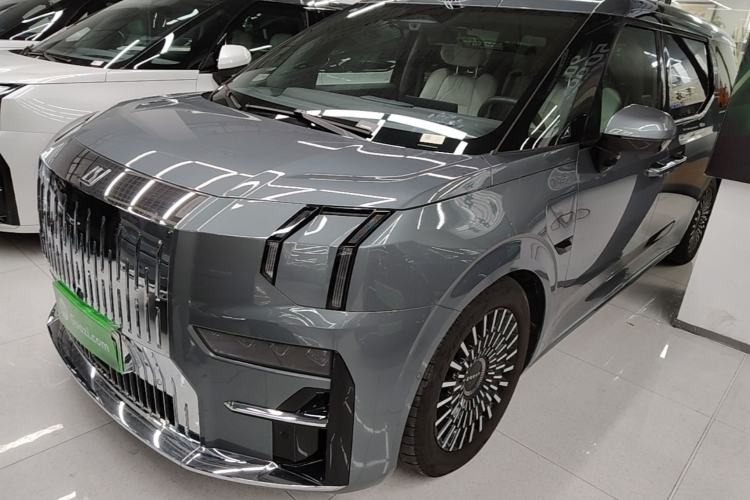 Zeekr 009 2024 7-Seater Walk-Through Version Four-Wheel Drive 108 kWh