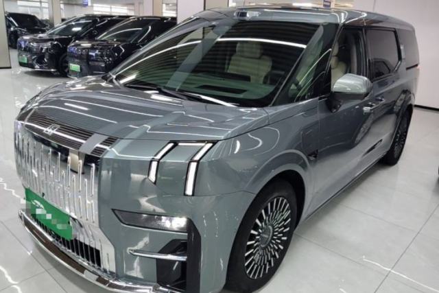 Used Zeekr 009 2024 7-Seater Aisle Version 108 kWh