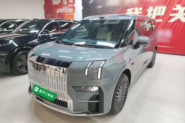 Used Zeekr 009 2024 Six-Seat Executive Version 4WD 108 kWh