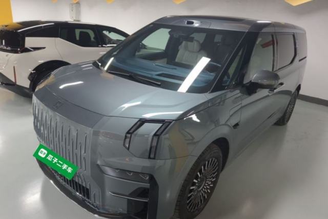 Used Zeekr 009 2024 7-Seater Aisle Version 108 kWh