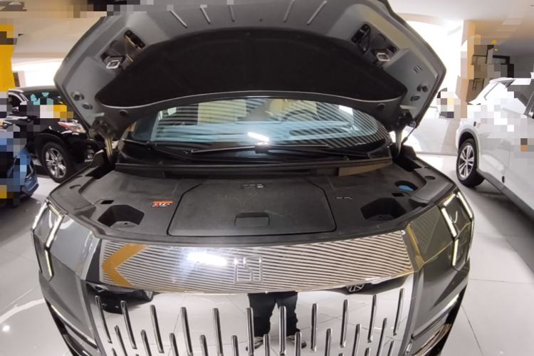 Used Zeekr 009 2024 Six-Seat Executive Version 4WD 108 kWh Engine Bay