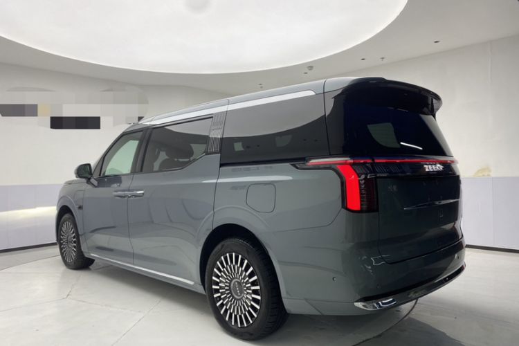 Used Zeekr 009 2024 7-Seater Walk-Through Version Four-Wheel Drive 108 kWh Exterior 1