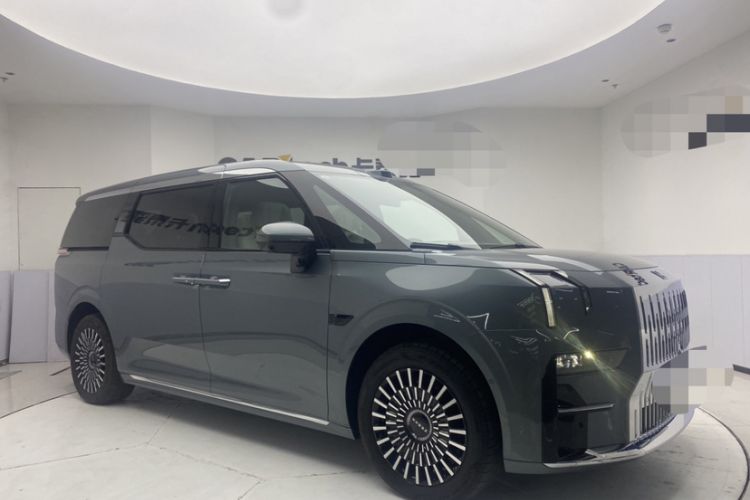 Used Zeekr 009 2024 7-Seater Walk-Through Version Four-Wheel Drive 108 kWh Exterior 1