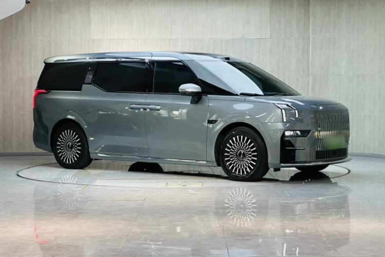 Used Zeekr 009 2024 Six-Seat Executive Version 4WD 108 kWh Exterior 5