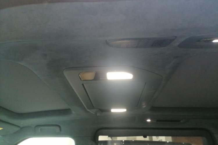Used Zeekr 009 2024 Six-Seat Executive Version 4WD 108 kWh Headliner