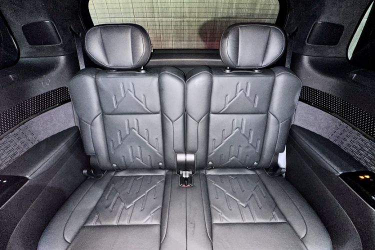 Used Zeekr 009 2024 Six-Seat Executive Version 4WD 108 kWh Interior 3