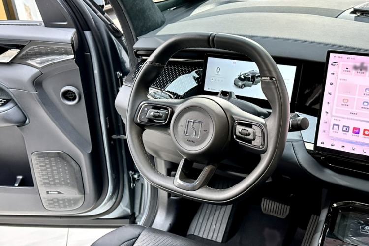 Used Zeekr 009 2024 Six-Seat Executive Version 4WD 108 kWh Interior 6
