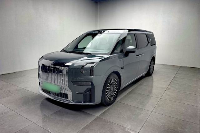 Używany Zeekr 009 2024 7-Seater Walk-Through Version Four-Wheel Drive 108 kWh