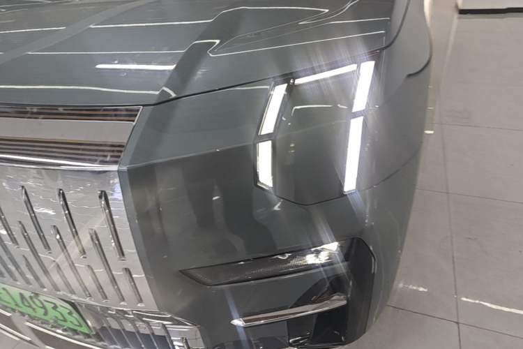 Used Zeekr 009 2024 Six-Seat Executive Version 4WD 108 kWh Left Front Headlight